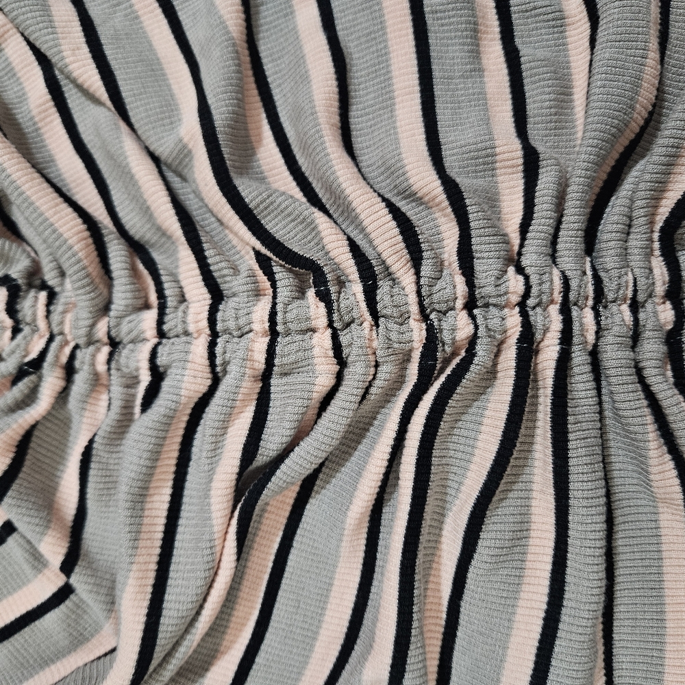 Volcom Stripe Ruched Top NWT - Picture 6 of 10
